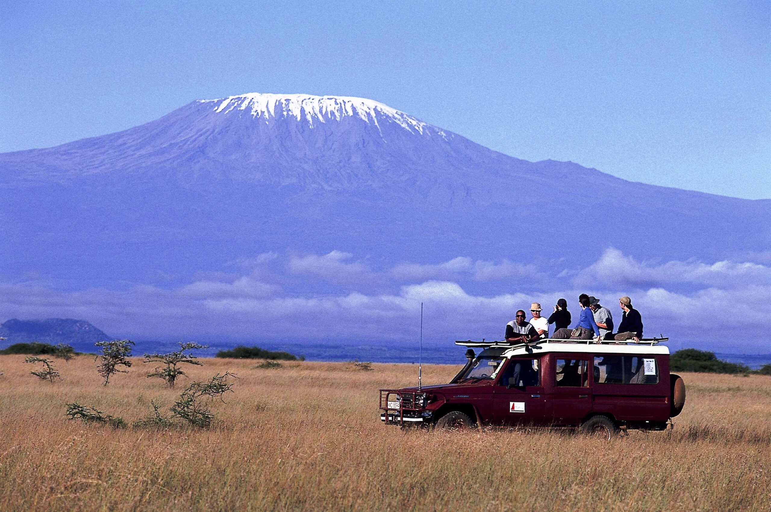 safari-kenya-tanzanie-circuit-unique-agence-de-voyages-andrezieux