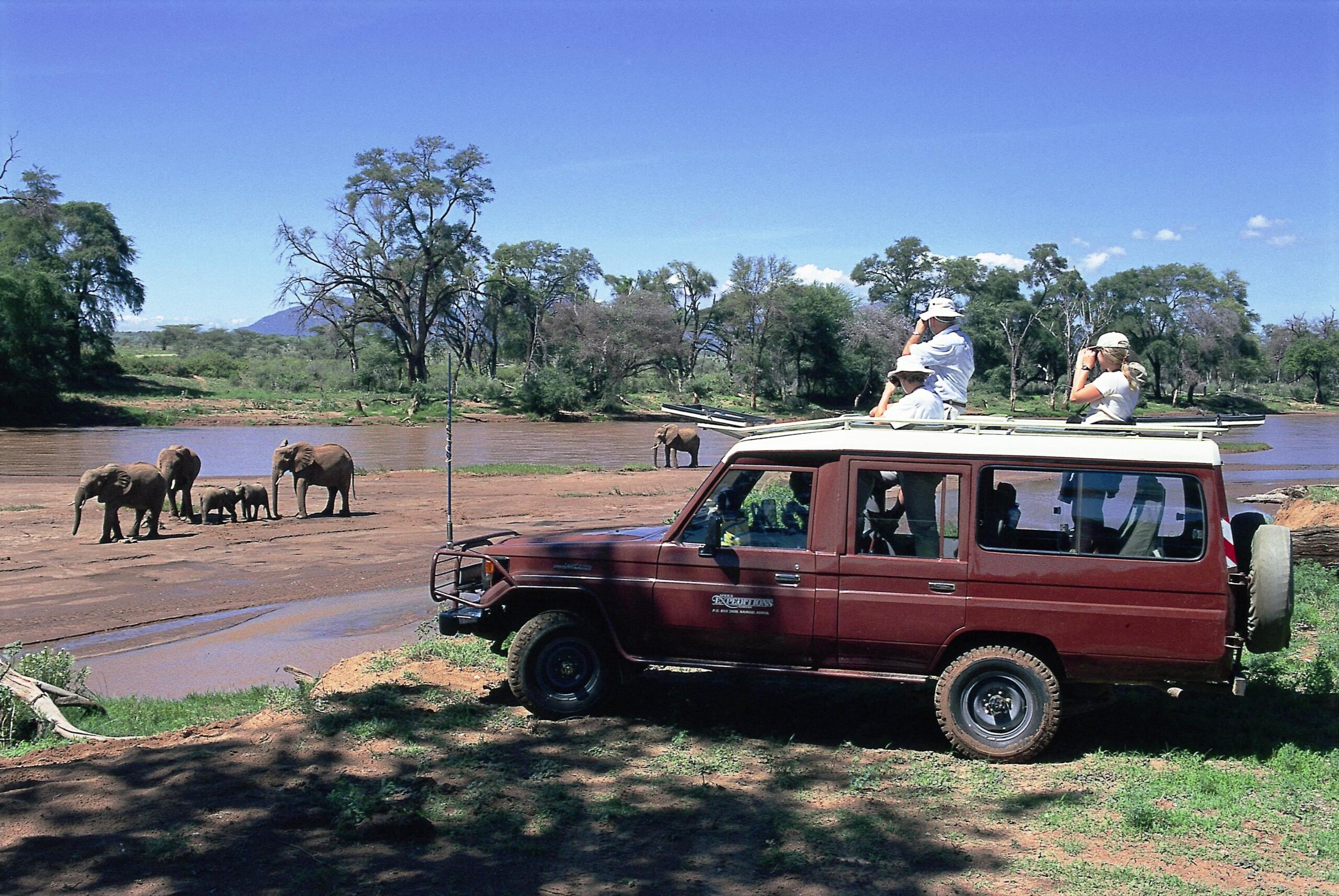 safari-kenya-tanzanie-circuit-unique-agence-de-voyages-andrezieux